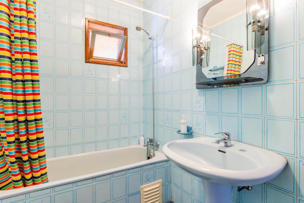 Bed and Breakfast Casa Dos Azulejos Матозиньюш Экстерьер фото